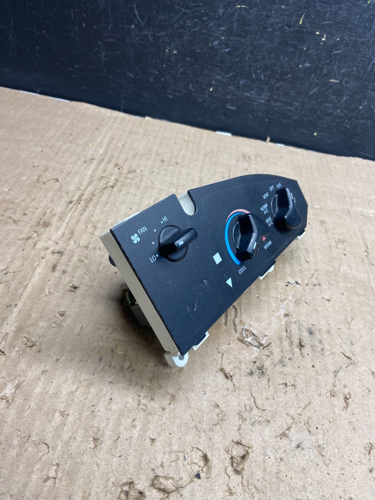 1997-2014 Ford Van Econoline E150 E250 Heater Climate Fan Control ae2079 DG2
