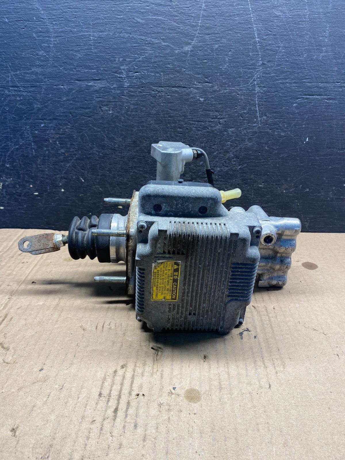 2010 - 2015 Toyota Prius ABS Brake Pump Anti Lock Module af6917 DG5