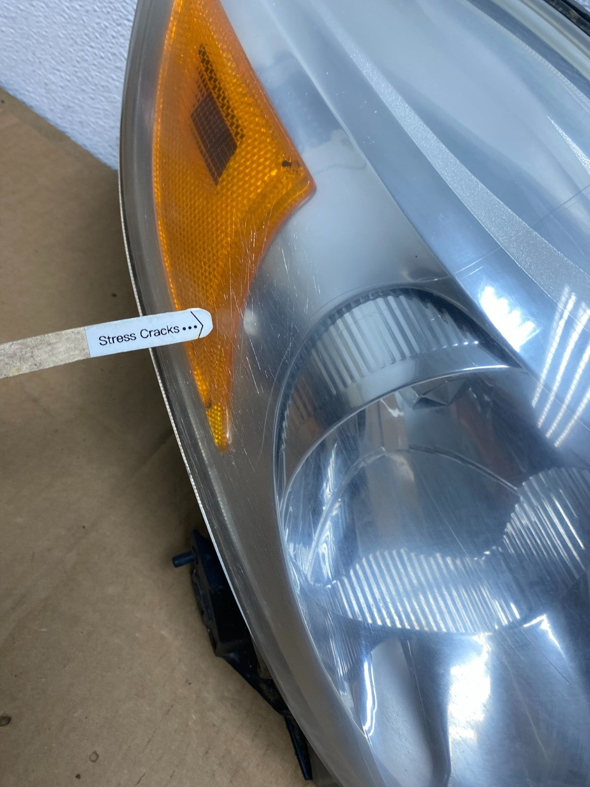 2012 2013 2014 Nissan Versa Sedan Headlight Right Passenger Rh AD0773 DW4