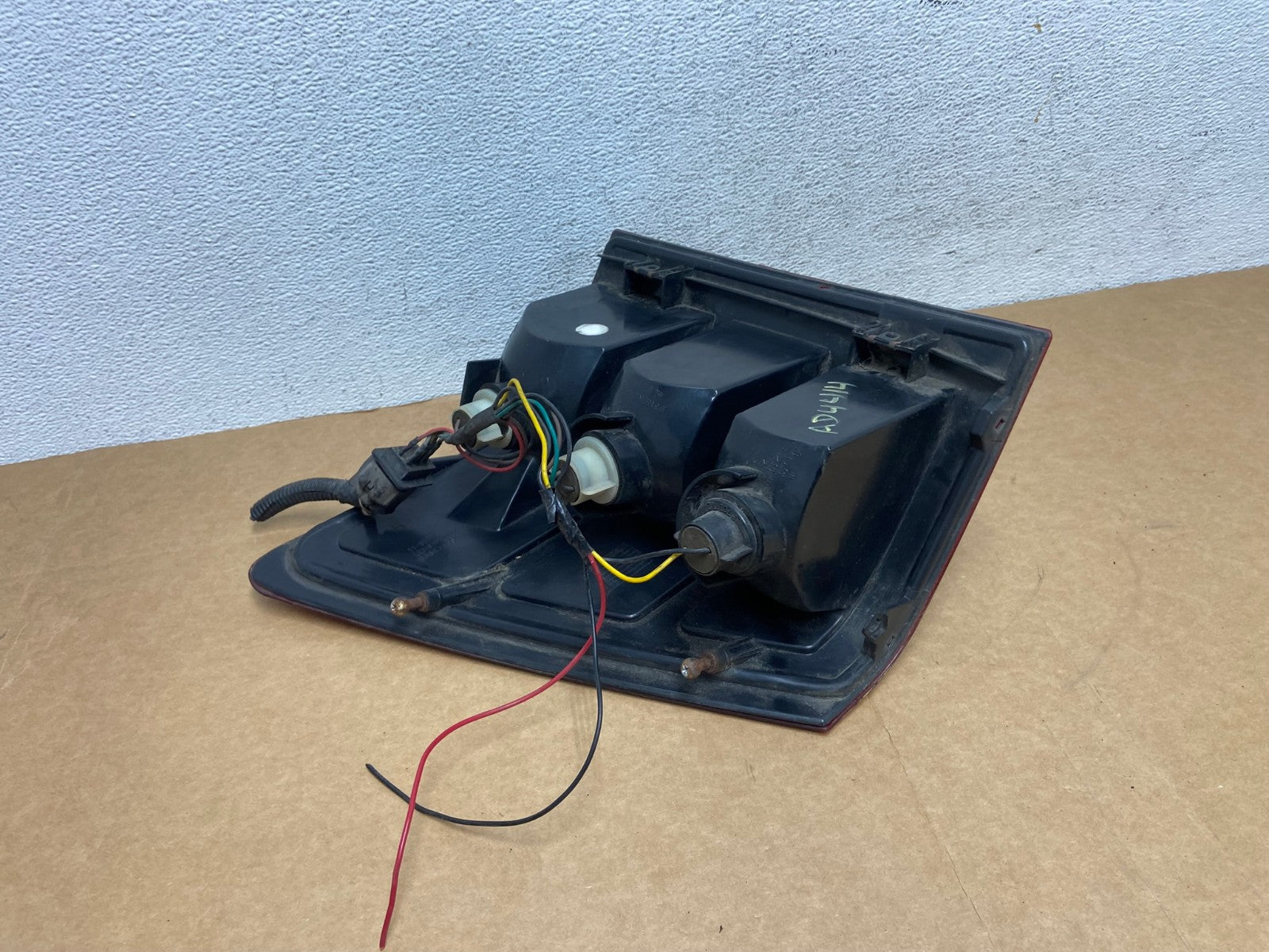 2005 - 2006 Jeep Grand Cherokee Right Passenger Rh Tail Light AD4414 LK5