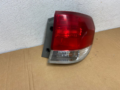2008 2009 2010 Honda Odyssey Right Passenger Side Tail Light AD2559 LK2