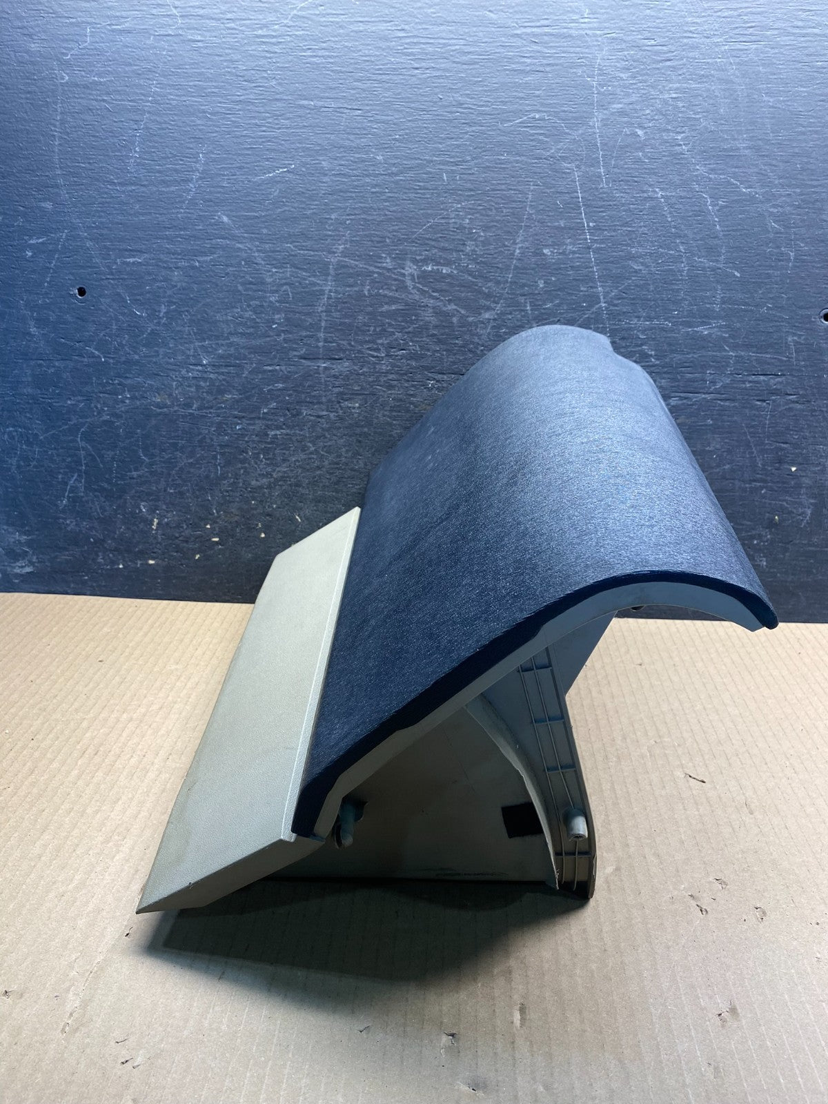 2004 to 2009 Toyota Prius Glove Box Compartment AH7434 DG2