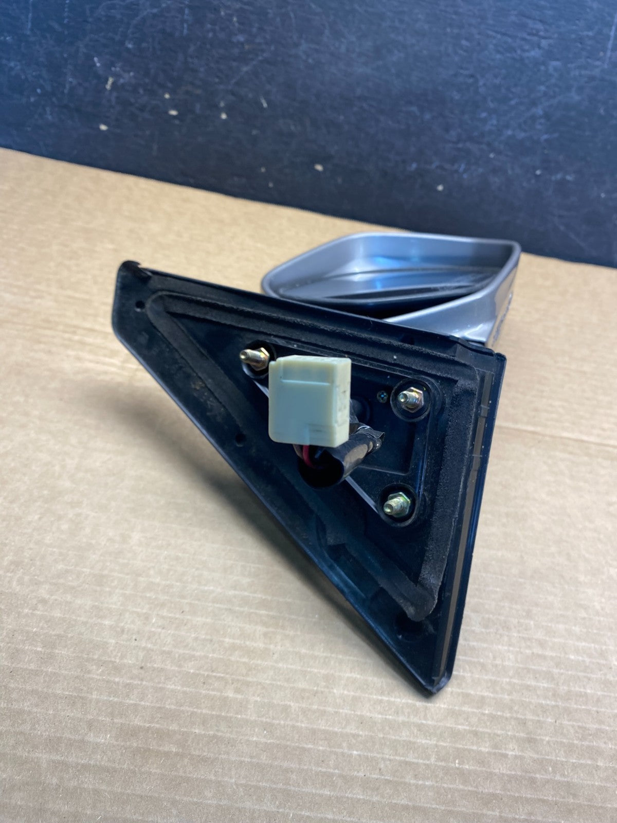 2004 to 2006 Scion XB Right Passenger Side View Door Mirror af7729 DG4