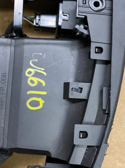 2004 to 2009 Cadillac SRX Front Center Dash A/C Air Vent w6610 DG6