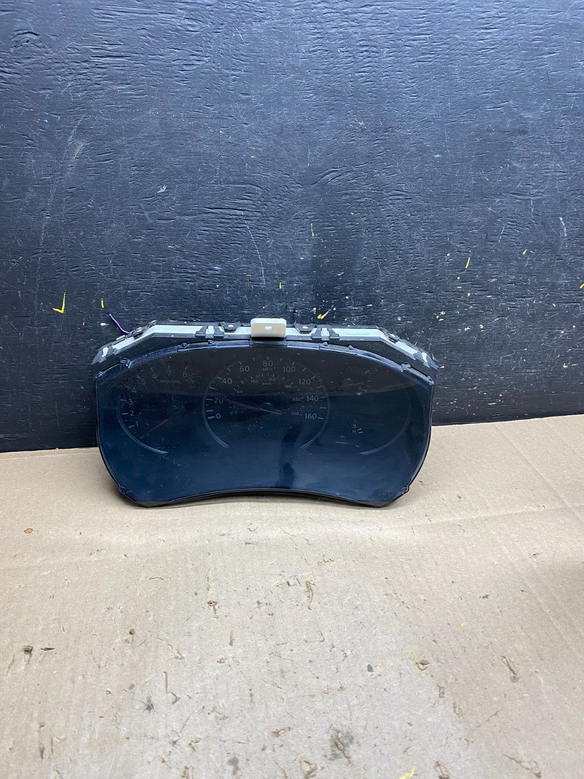 2011 to 2017 Nissan Quest Speedometer Cluster Gauge U4772 DG0