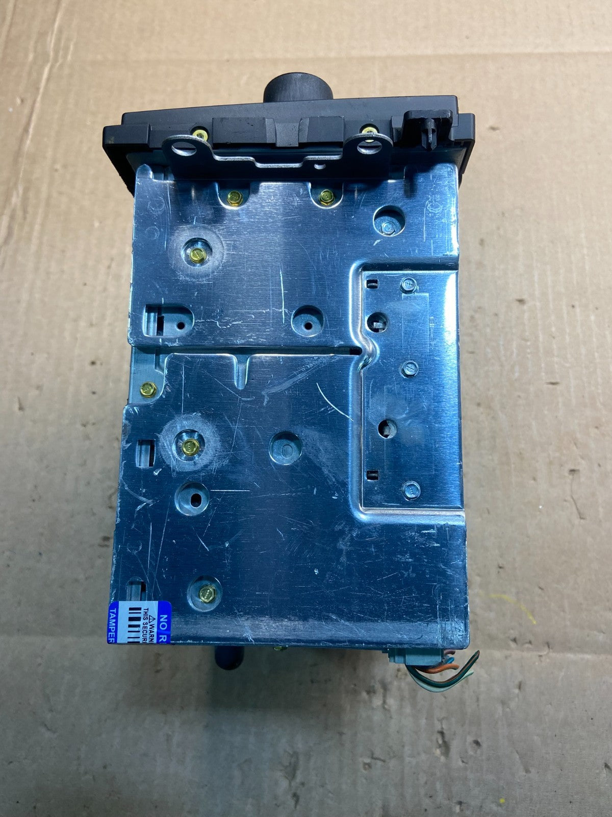 2005 to 2007 Ford Five Hundred Montego Radio CD Player Y7634 DG2