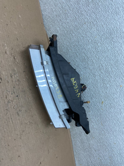 1997 - 1999 Subaru Legacy Right Passenger Side Headlight Halogen Oem AB0258 DW7
