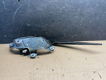 2012 to 2017 Toyota Prius V Rear Wiper Windshield Motor v1887 DG4