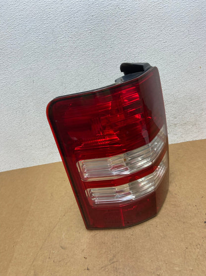 2008 to 2012 Jeep Liberty Left Driver Side Lh Tail Light AE3144 LK2