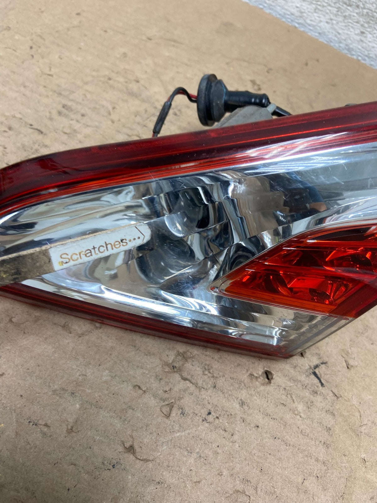 2011-2014 Nissan Murano Right Passenger RH Side Inner Tail Light AI0927 LK3
