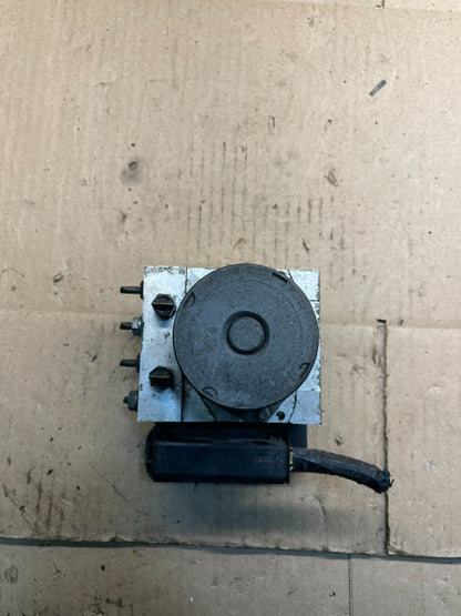 2004 2005 2006 BMW X3 ABS Anti-Lock Brake Pump 3451 6762059-01 OEM V9080 DG5