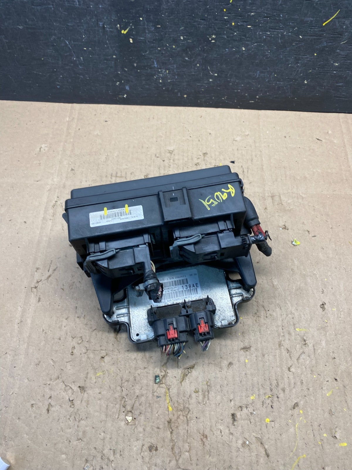 2007 Jeep Grand Cherokee Commander Fuse Box BCM Body Control Module R9051 DG5