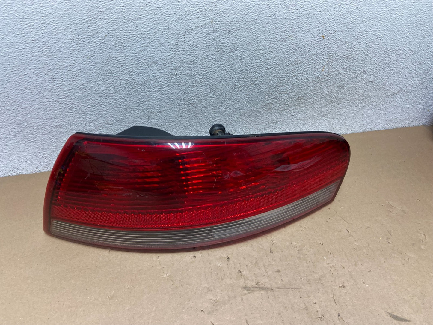 2001-2006 Chrysler Sebring Convertible Right Side Tail Light AG40840