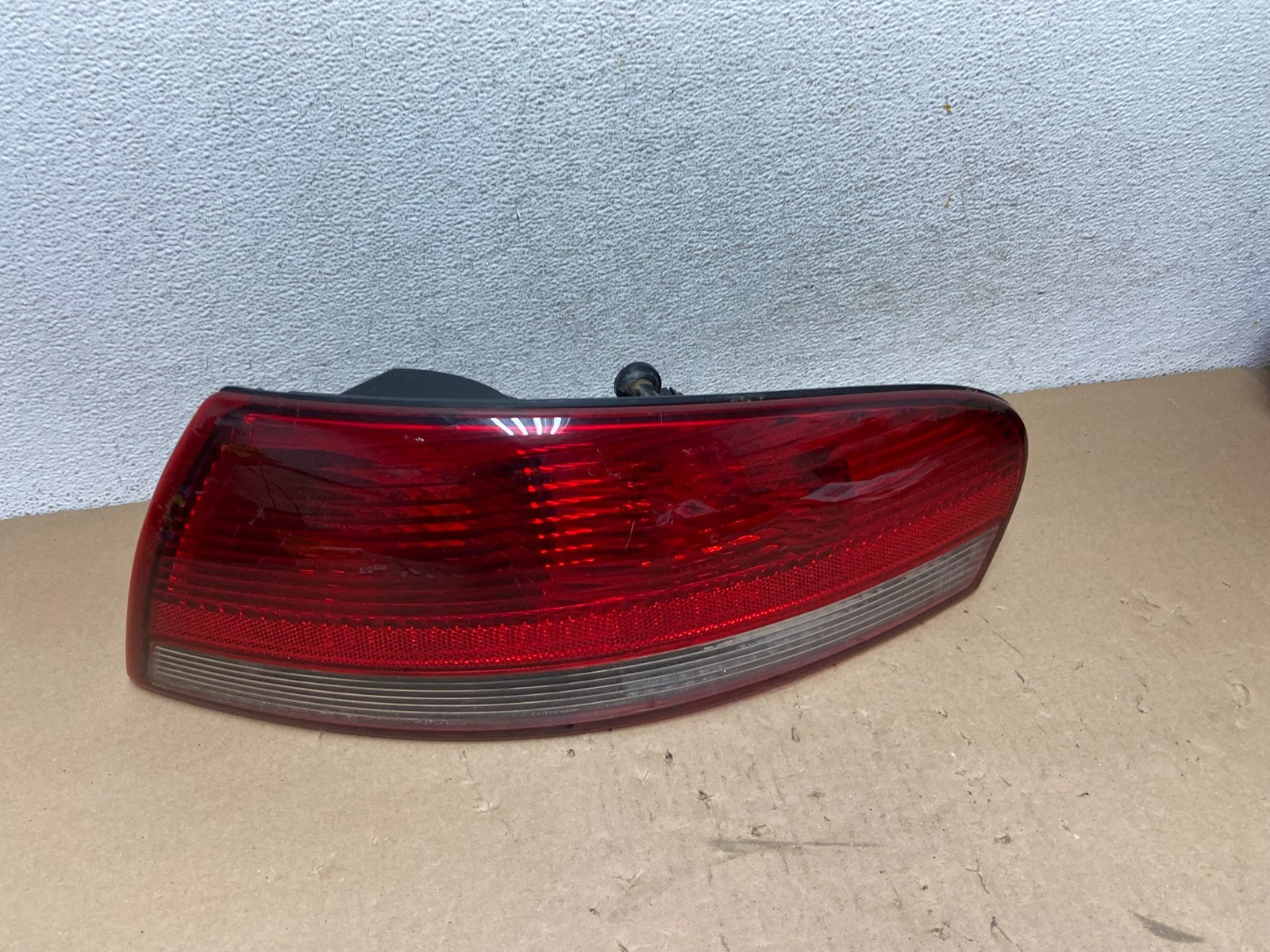 2001-2006 Chrysler Sebring Convertible Right Side Tail Light AG40840