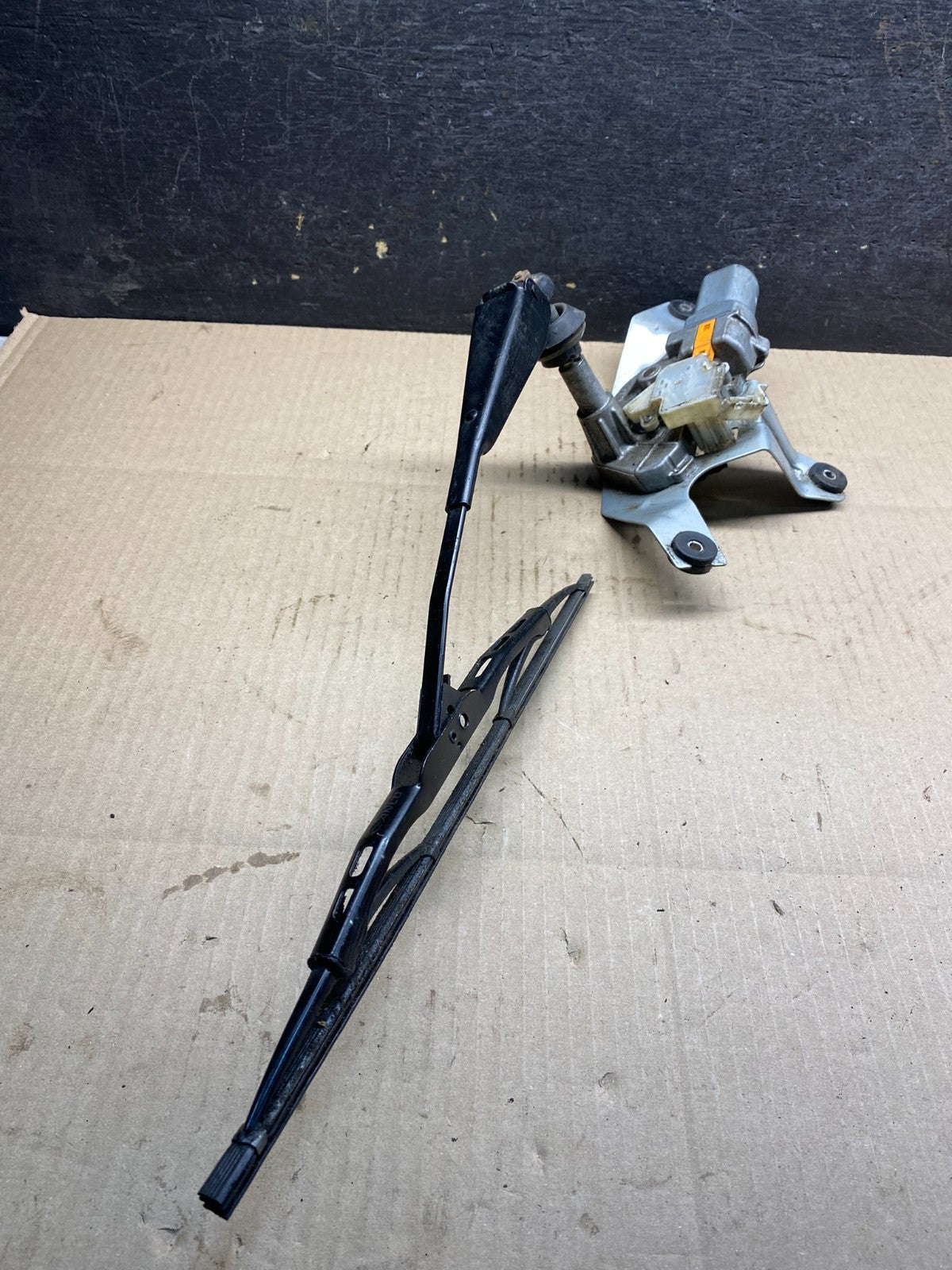 2010-2017 Chevrolet Equinox Rear Glass Windshield Wiper Motor AI5228 PS2