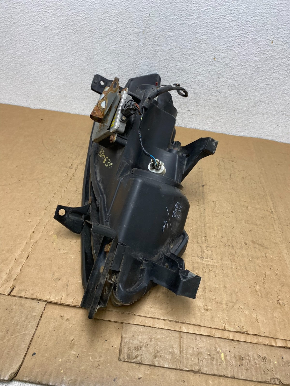 2004 2005 2006 Acura TL Headlight Left Driver LH Side Xenon HID AD0630 DW6