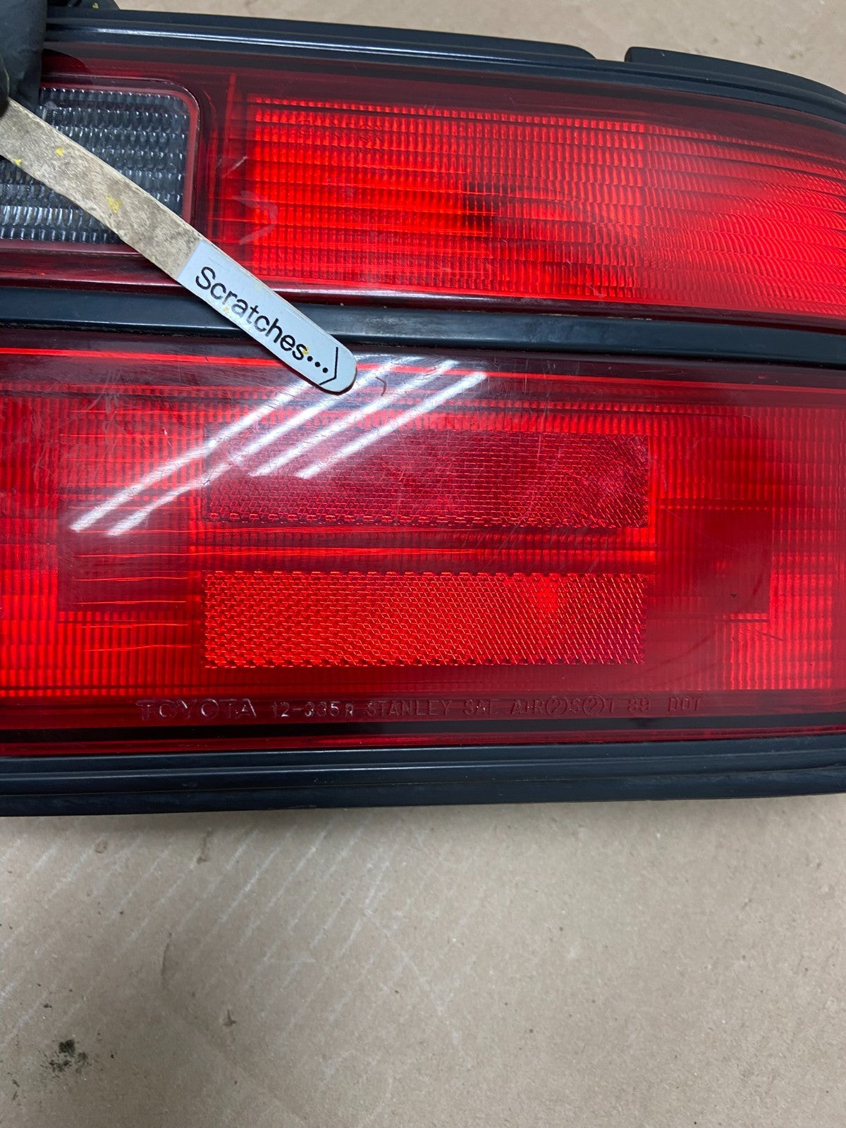 1988 - 1992 Toyota Corolla Right Passenger RH Side Tail light AA0288 DG3