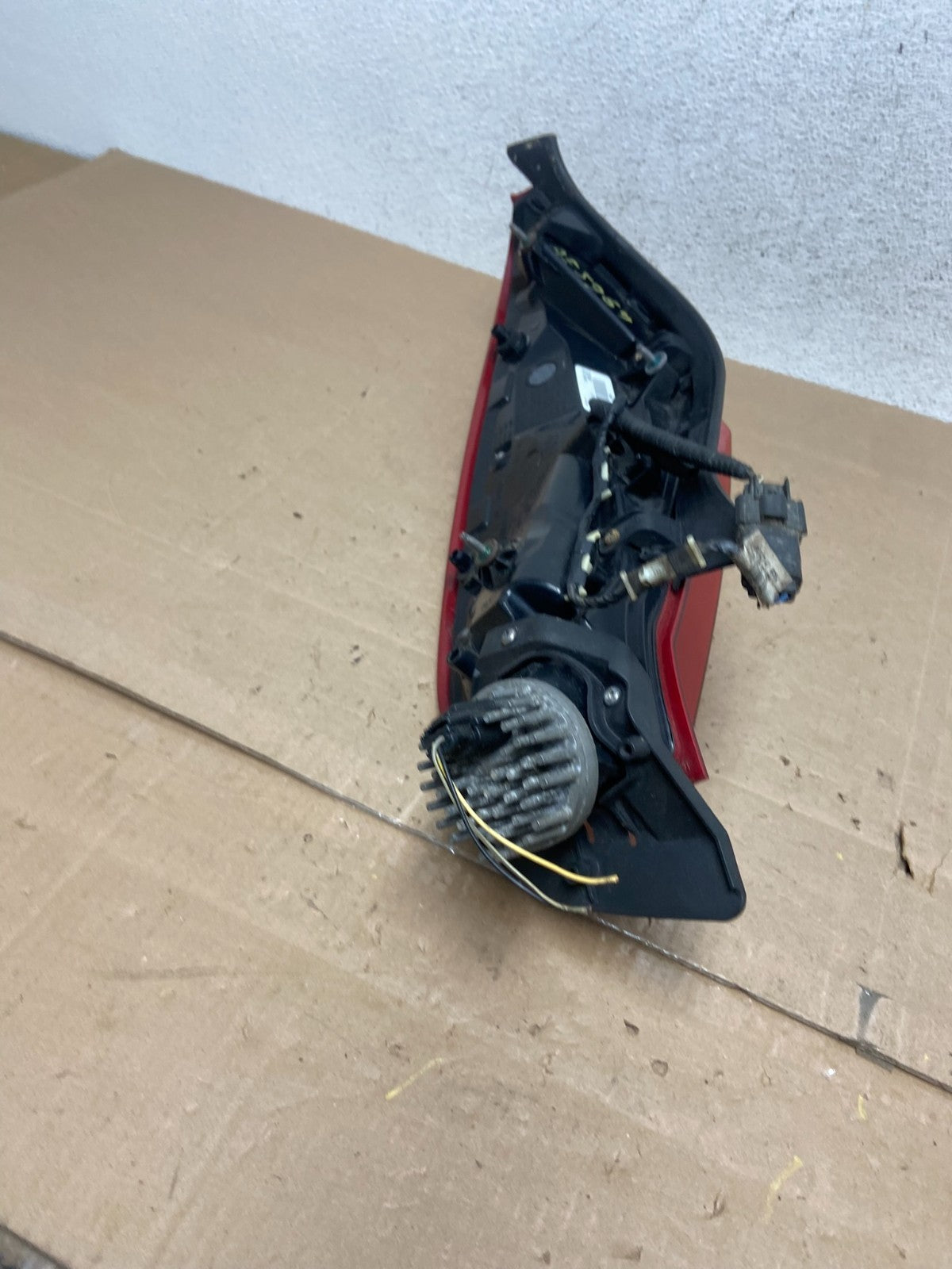 2013 to 2017 Cadillac XTS Right Passenger RH Tail Light AE5964 DW5