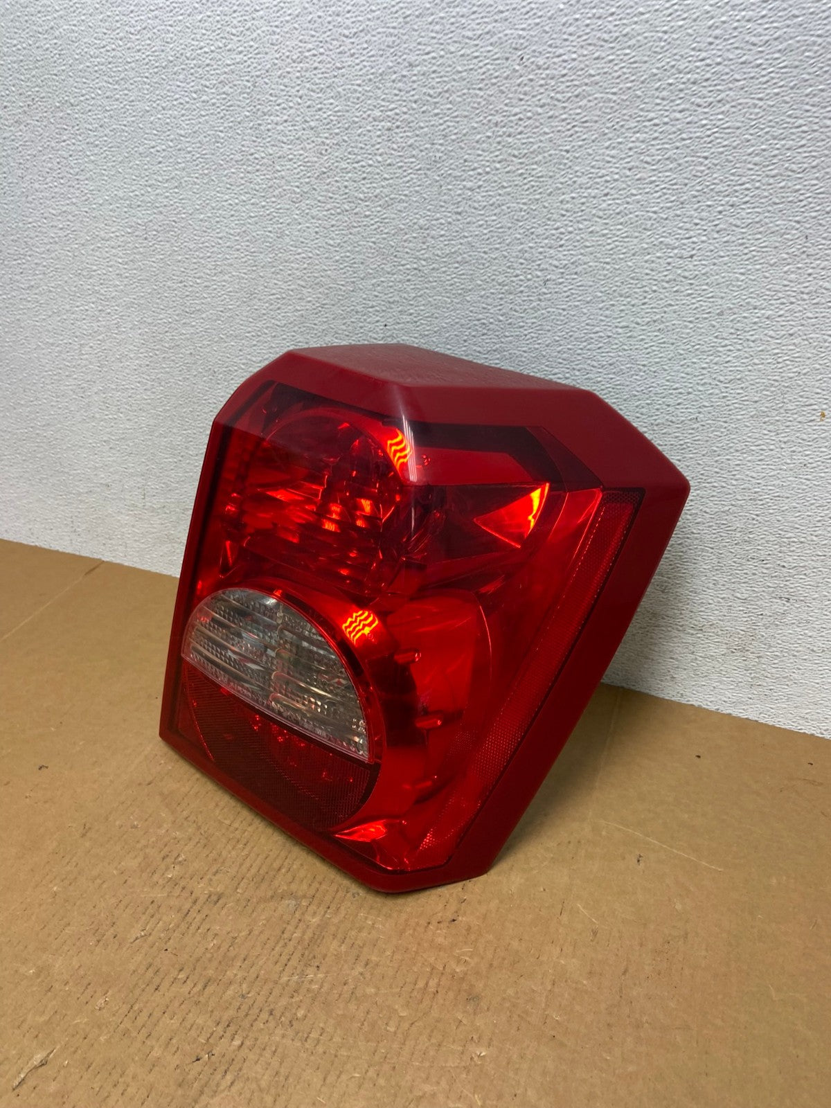 2008-2012 Dodge Caliber Tail Light Right Passenger Rh Side AD9216 LK1