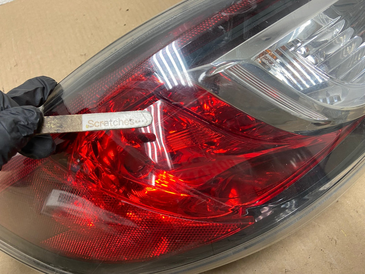 2010 2011 2012 2013 Mazda 3 Left Driver Lh Side Tail Light AH5801 LK3