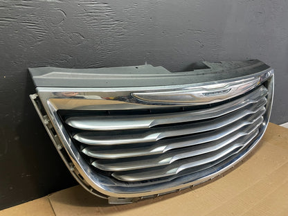 2011 to 2016 Chrysler Town & Country Front Upper Grill Grille Oem AB7637 DG1