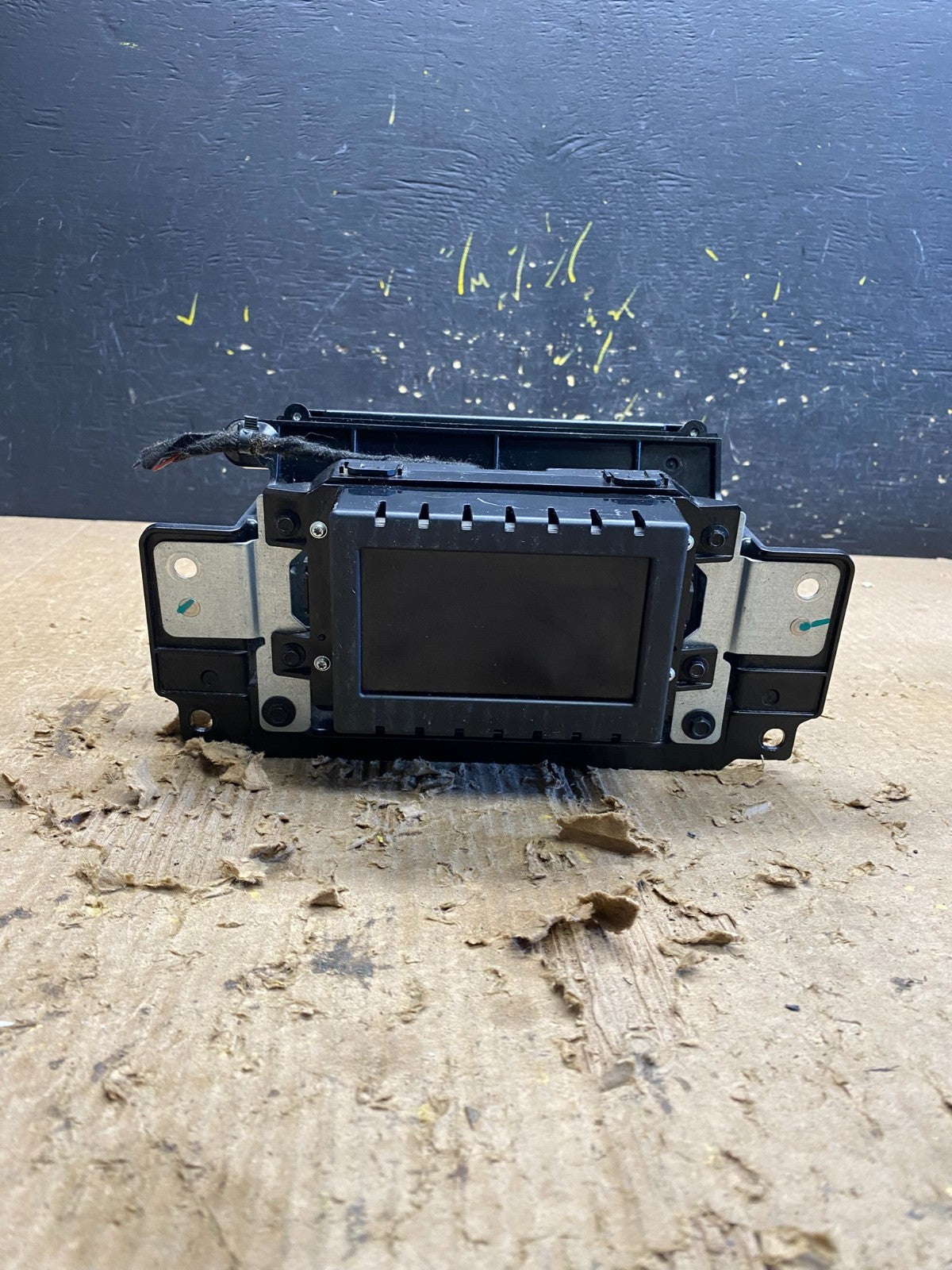 2014 to 2015 Ford Explorer Screen Communication Module eb5t-14b428-a z9737 DG0
