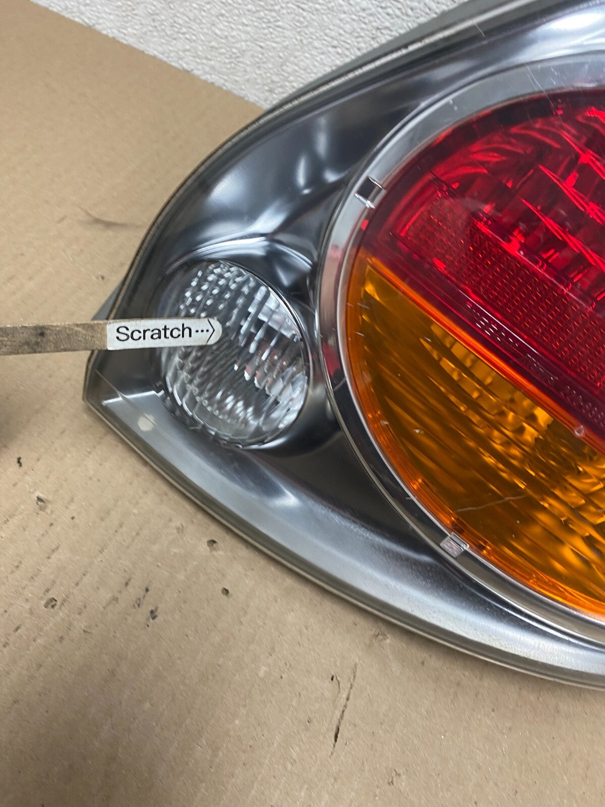 2002 2003 Nissan Maxima Right Passenger RH Side Tail Light OEM M7871 DW5