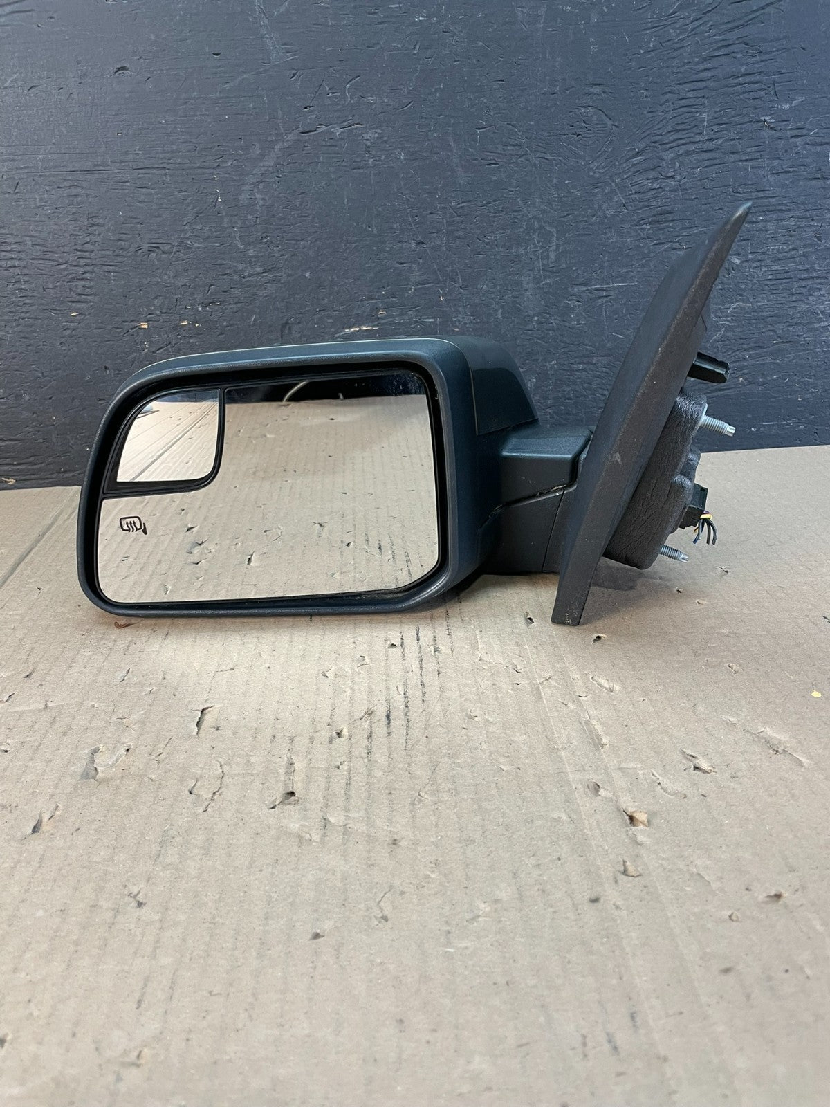 2011 to 2014 Ford Edge Left LH Side View Door Heated Mirror AD8680 DW7