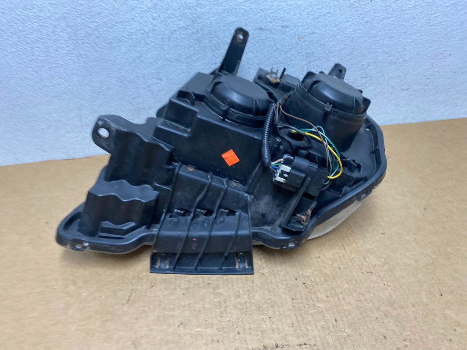 2010 to 2015 GMC Terrain Halogen Passenger Right Rh Side Headlight AD4732 DW7