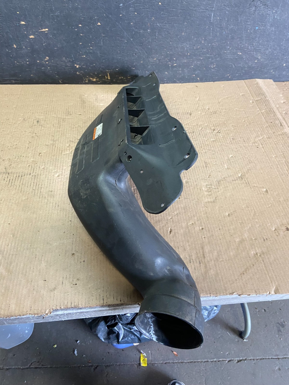 2010 2011 2012 Hyundai Genesis Coupe Air Cleaner Intake Duct P4040 DG3
