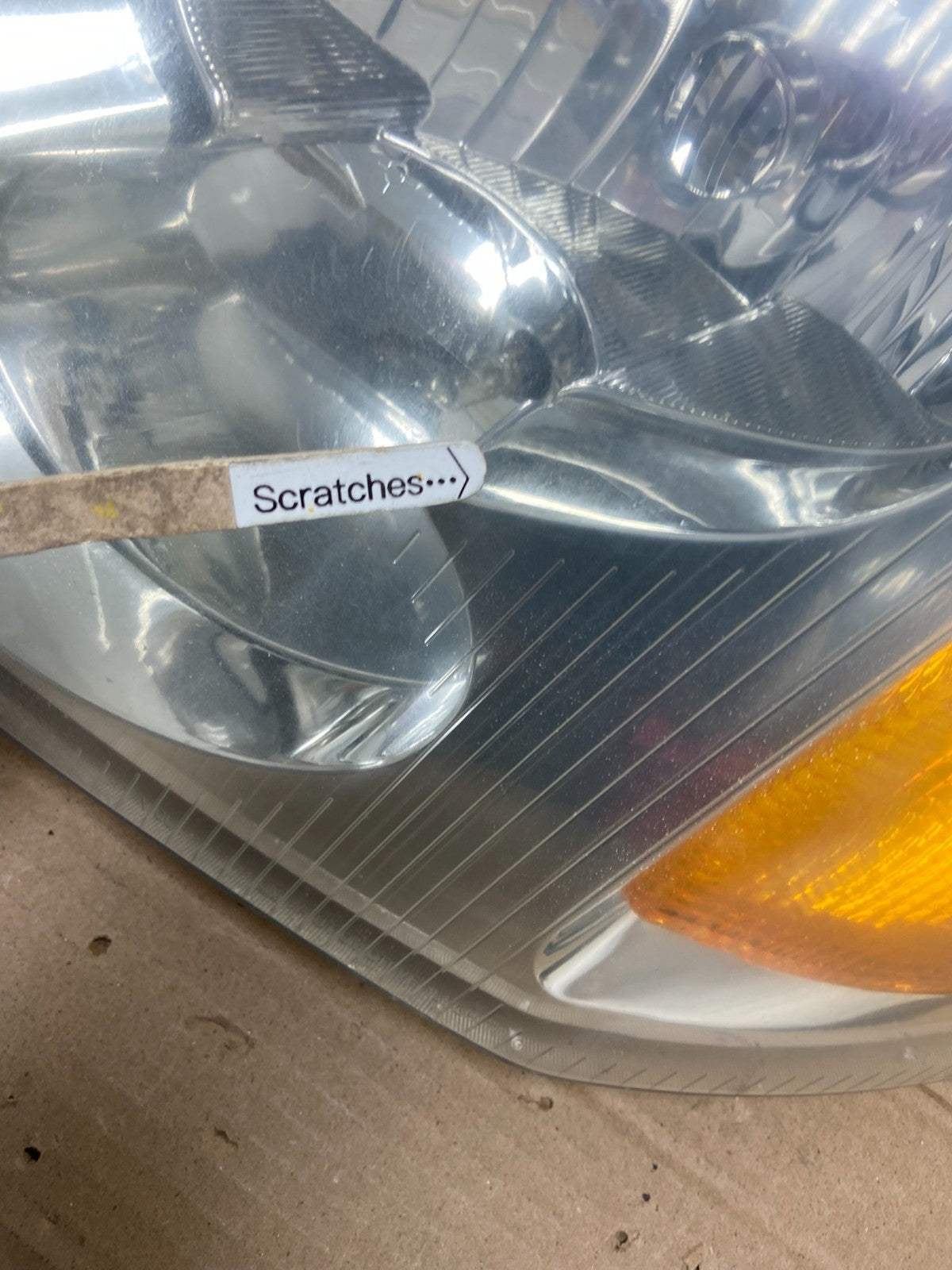 2002 to 2009 Gmc Envoy Left Driver Lh Side Headlight Halogen Oem AB1003 DW3