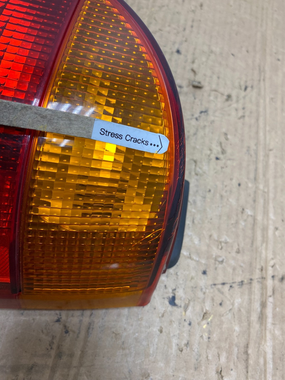 1996 to 1999 Saturn SW2 Wagon Right Passenger RH Side Tail Light AC8175 DG4