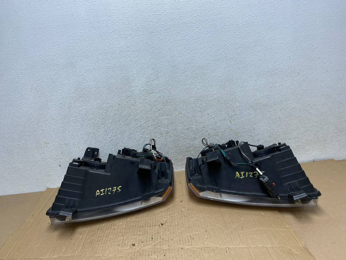 2005-2007 Jeep Grand Cherokee Left+Right Halogen Headlights AI1275 DW11
