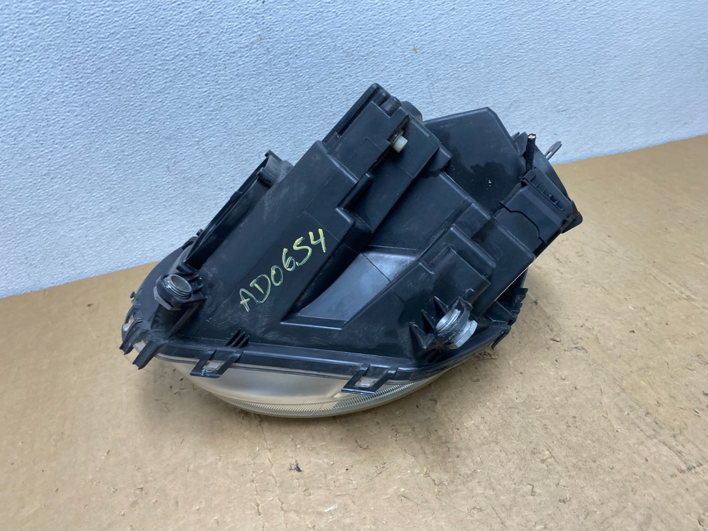 2007 to 2013 Mini Cooper Left Driver Lh Side Headlight Halogen AD0654 DW4
