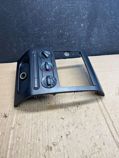2004 to 2008 Ford F150 Radio Climate Dash Bezel Surround Black AE1900 DG2