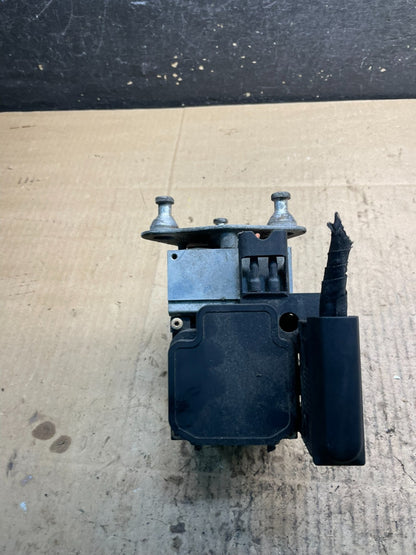 1998 1999 Mercedes E300 E320 ABS Anti Lock Brake Pump Module W6798 DG4