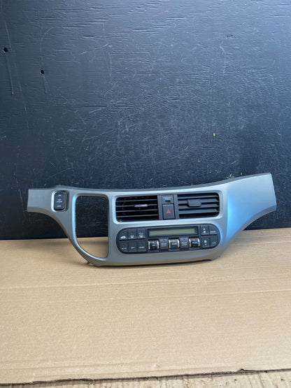 2005 to 2010 Honda Odyssey Radio Climate Control Dash Trim Bezel AF9998 DG0