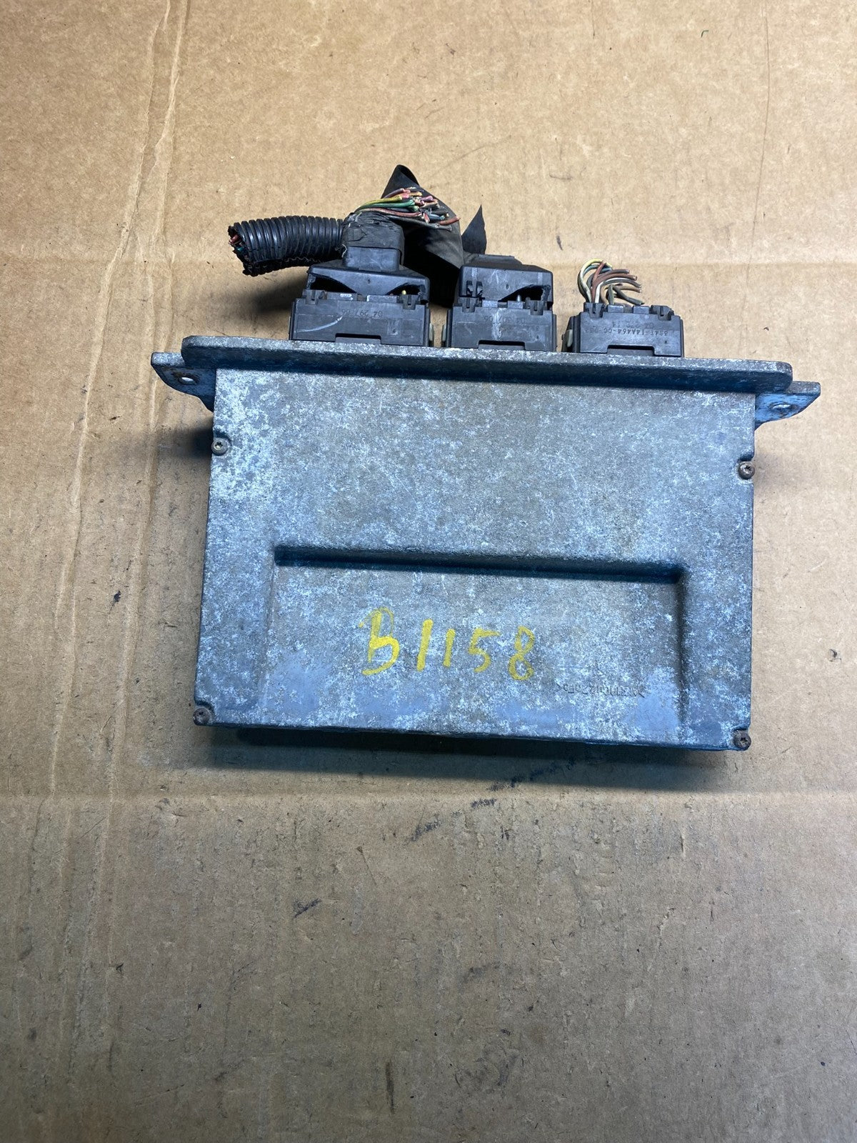 2005 Ford Van E250 4.6L Engine Control Module 5c2a-12a650-cva AB3847 DG1