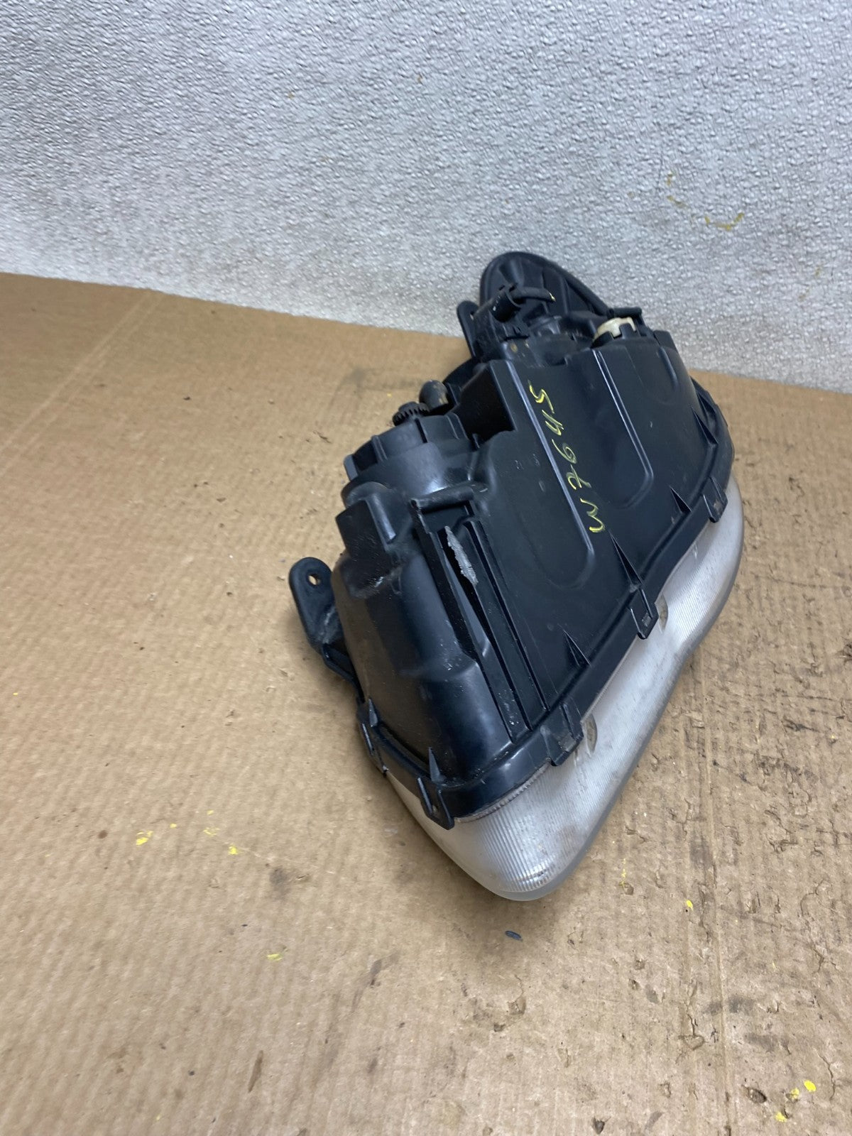 2007 2008 2009 2010 Hyundai Elantra Right Passenger Side Headlight OEM W7645 DW11