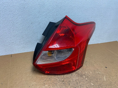 2012-2014 Ford Focus Hatchback Right Passenger Side Rh Tail LIght AE2691 LK2