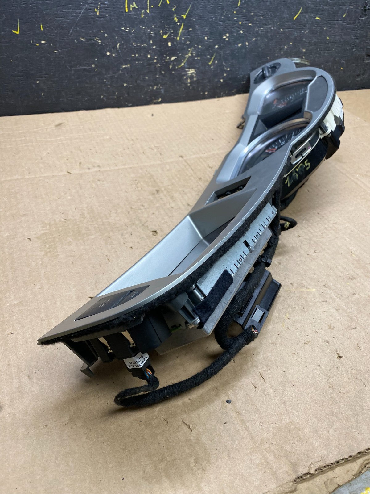 2008 - 2011 Audi A6 Speedometer Cluster Bezel W/ Radio Screen Z0175 DG2