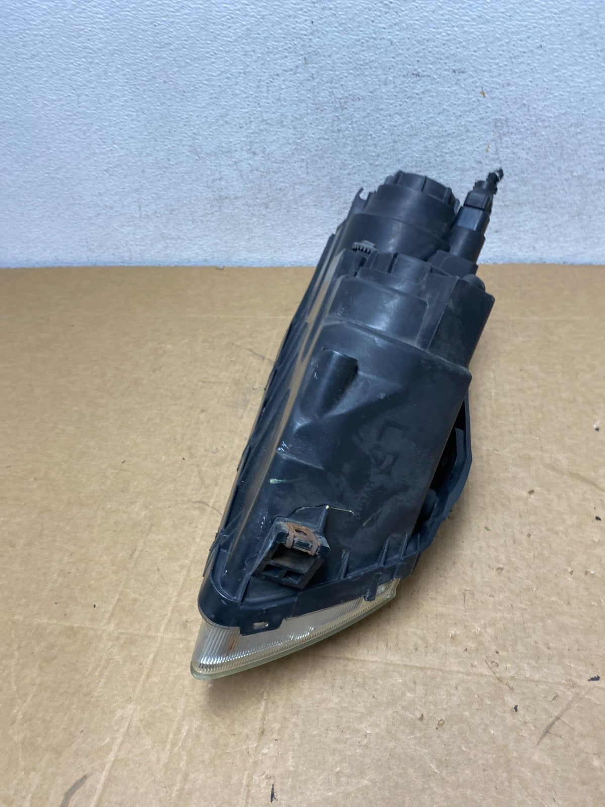 2006 to 2008 Hyundai Sonata Left Driver LH Side Headlight Halogen AD6042 DW7