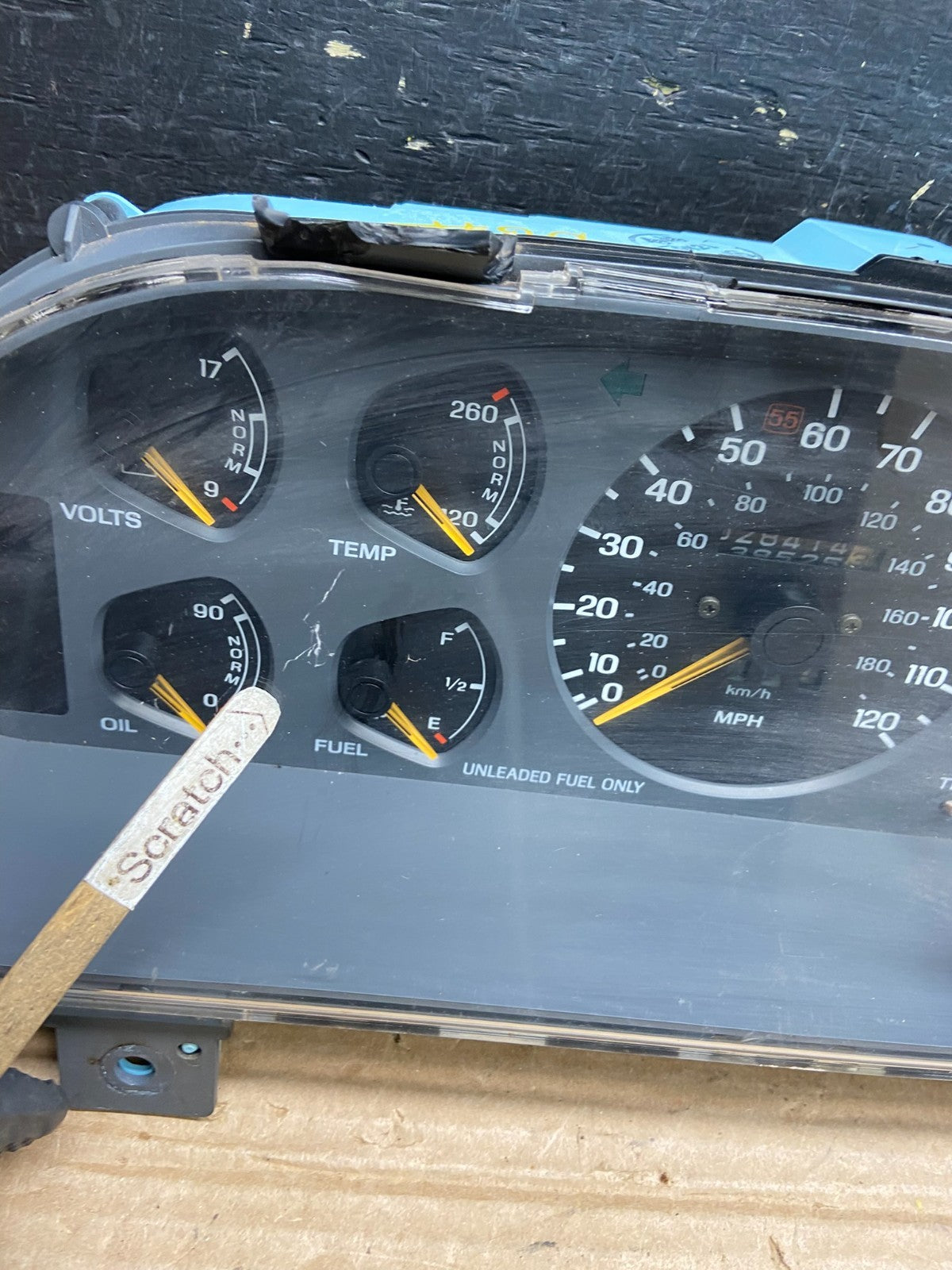 1990 to 1992 Ford Probe Speedometer Cluster W3107 PS1