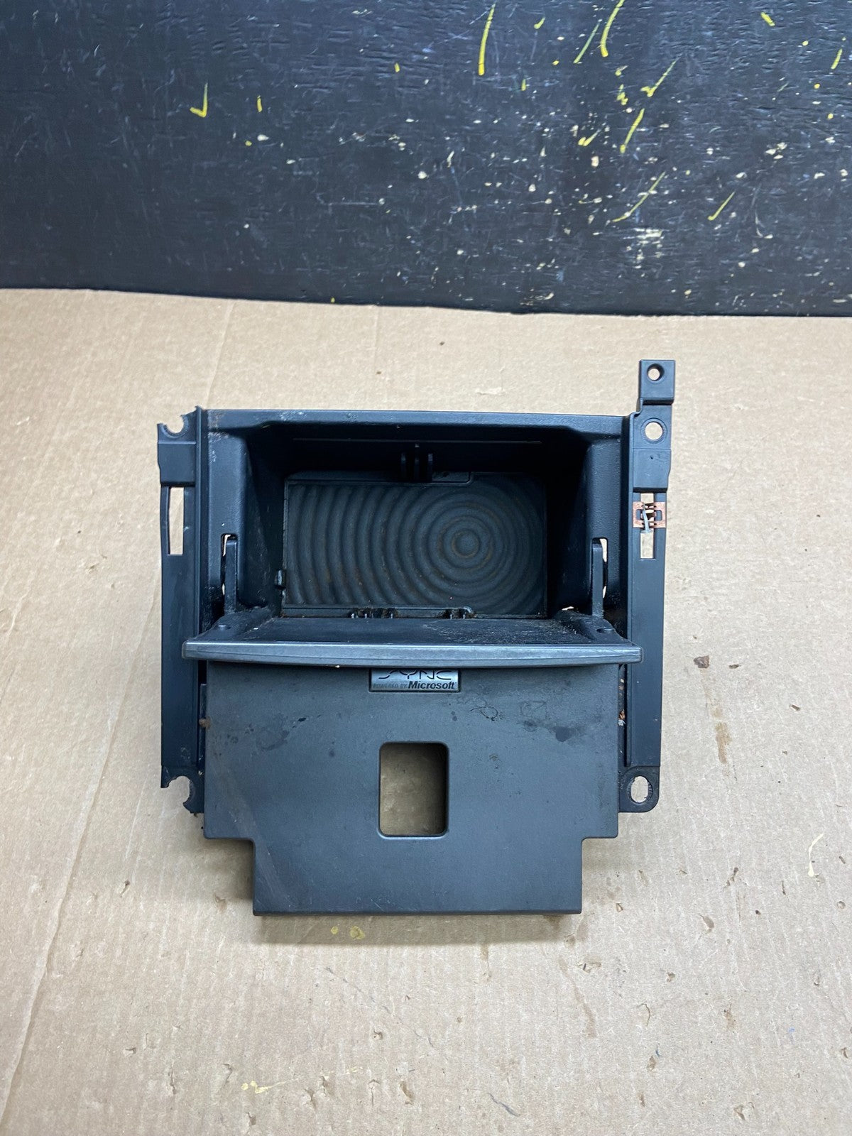 2010-2012 Ford Taurus Center Console Storage Trim Bezel OEM y2060 DG1