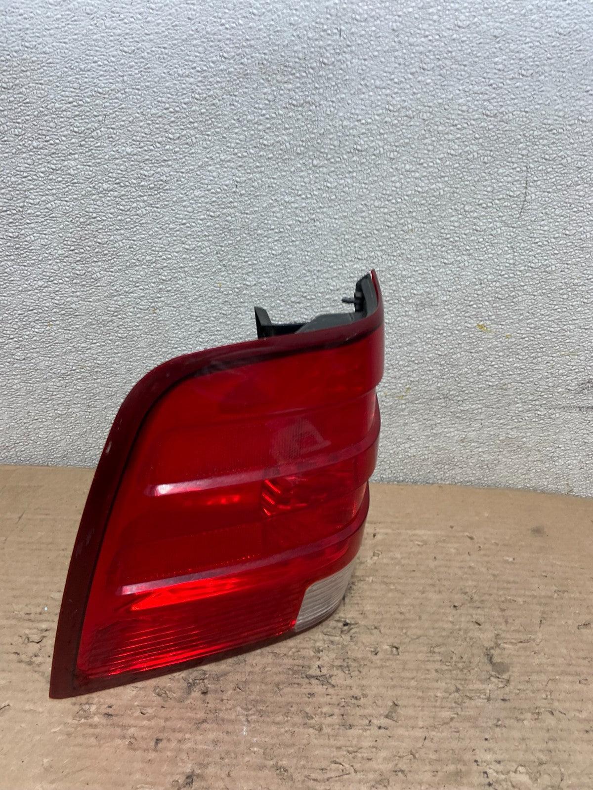 2003 2004 2005 2006 Ford Expedition Left Driver Lh Tail light OEM AA9679 LK2