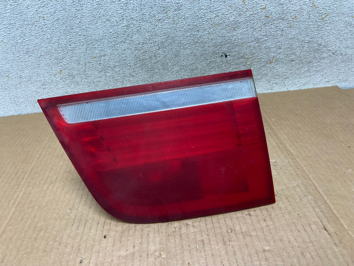 2007 to 2010 Bmw X5 E70 Right Passenger Rh Side Inner Tail Light AI5800 LK0