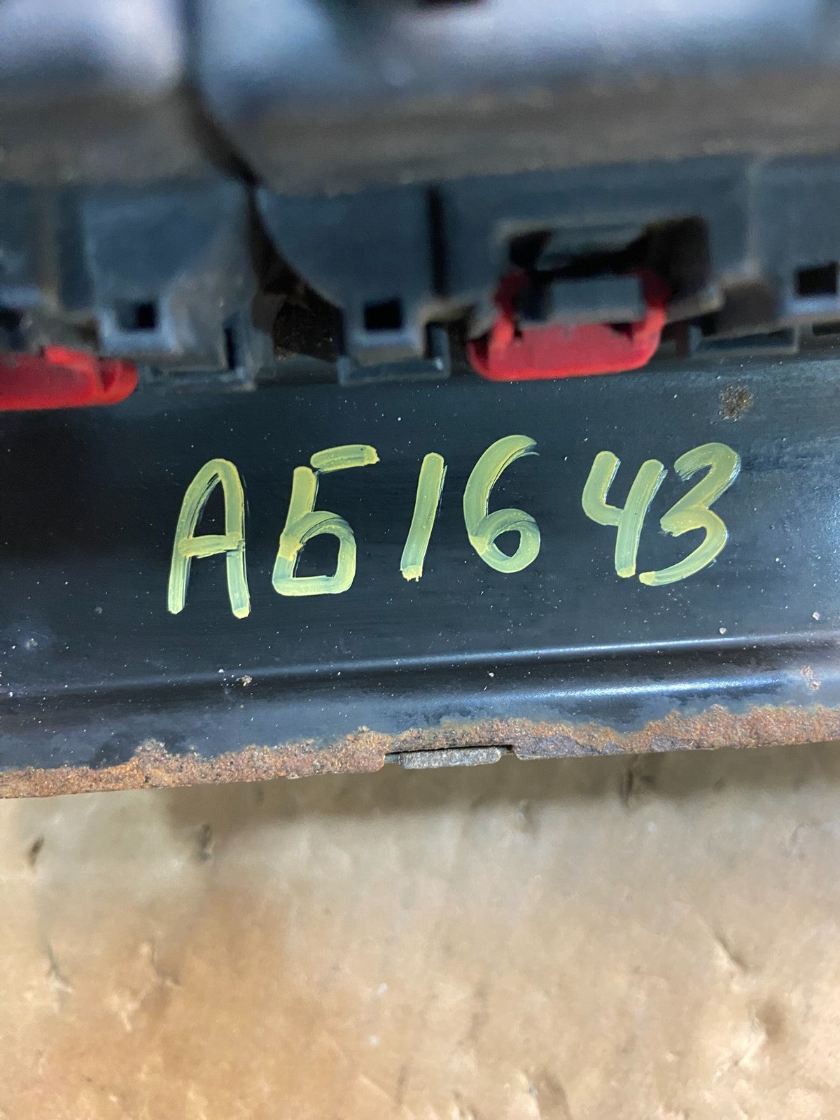 2010 Dodge Caravan Town & Country Engine Control p68050410ae AG1643 DW3