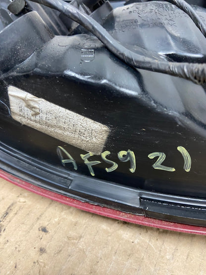 2004 2005 2006 2007 Ford Taurus Right Passenger Side Tail Light AF5921 LK8