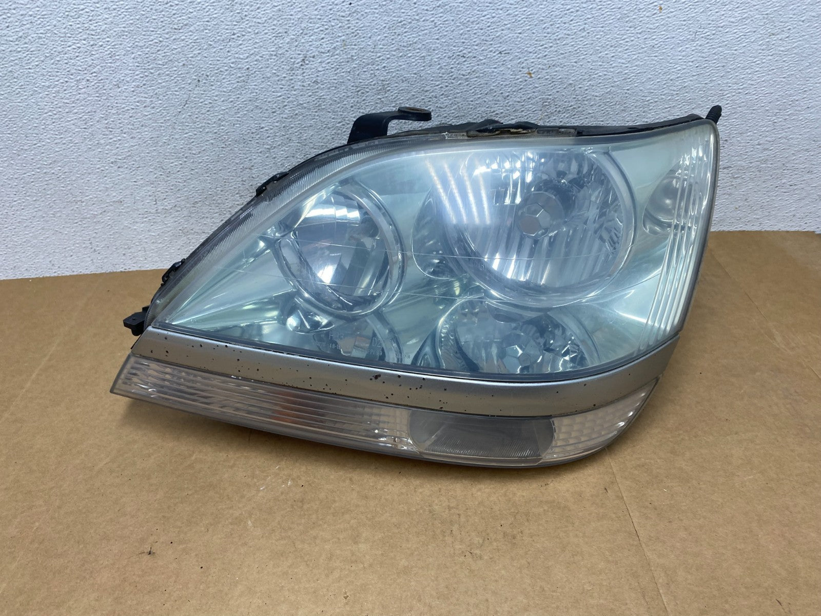 2001 2002 2003 Lexus RX300 Left Driver Headlight Xenon HID AE2907 DW0