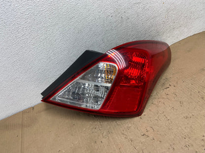 2012-2019 Nissan Versa Sedan Right Side Passenger Rh Tail Light AE9374 LK2